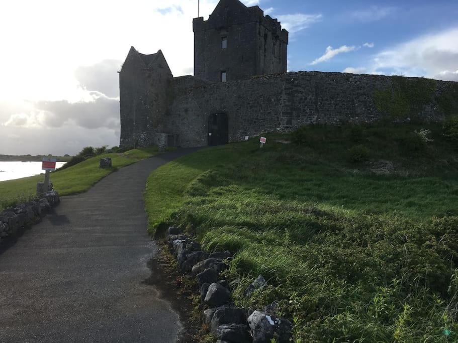 The Burren Snug Appartement Galway Buitenkant foto